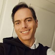 Jamie Munn's Instagram, Twitter & Facebook