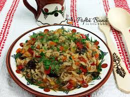 1 lingura boia de ardei dulce; Tocana De Legume Reteta De Ghiveci Cu Orez Retete Gina Bradea