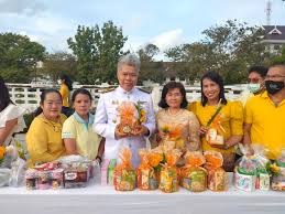 วันพ่อแห่งชาติ ได้จัดให้มีขึ้นเป็นครั้งแรกเมื่อวันที่ 5 ธันวาคม พ.ศ. 0jowzod604owjm