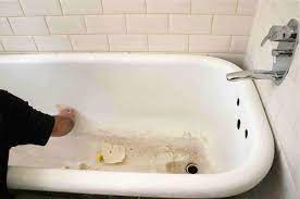 First, cover the stained area with a coat of baking soda. How To Clean A Porcelain Tub Remove Stubborn Stains