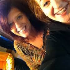 Lori Thiele's Instagram, Twitter & Facebook