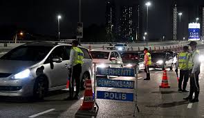 Radius km 100 m 200 m 300 m 400 m 500 m 1 km 2 km 3 km 4 km 5 km 6 km 7 km 8 km 9 km 10 km 15 km 20 km 25 km note: Pkp Hanya Dibenar Bergerak Dalam Radius 10km Dari Kediaman Masing Masing Motoqar