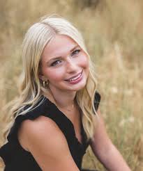 MAKEUP ARTIST- ABBY FRIED