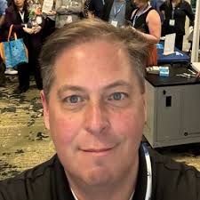 Today marks my last day at ET Group, closing out an incredible chapter in  my 25-year journey in AV and workplace technology.