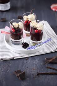 Verrines Chocolat Et Fruits Rouges Recette Verrine Chocolat Chocolat Cuisine Creative