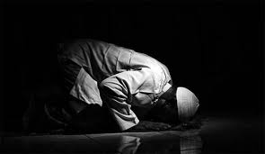 Sholat tahajud juga dianggap sebagai salah satu ibadah sholat sunnah yang sangat istimewa. Niat Sholat Tahajud Tata Cara Doa Dan Kedahsyatannya