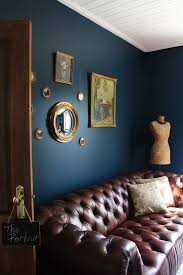 Deep Blue Walls Google Search Brown Living Room Dark Living Rooms Brown Living Room Decor