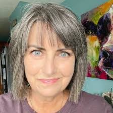 Vicki Horn's Instagram, Twitter & Facebook