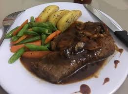Kerat permukaan daging ayam (jangan dipotong bagian manapun) agar bumbu mudah meresap. Resep Dan Cara Membuat Steak Daging Sapi Panggang Yang Empuk Ala Rumahan Qudapan
