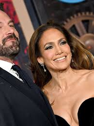 Jennifer Lopez desconversa ao ser questionada sobre Ben Affleck