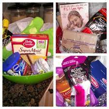 Bridal Shower Door Game Prizes Baking Theme Movie Night Theme Spaghetti Dinner Theme Bridal Shower Bridal Shower Prizes Wedding Shower Games