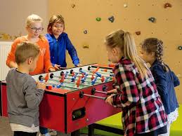Don't get too comfortable, though, because in most of these hotel games you'll be the one doing the work! Children Family Vacation Hotel Anewandter Uttenheim