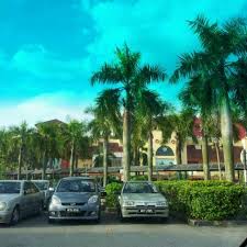 As the nation's leading mobile network provider, our various plans and services span across multiple brands under the celcom umbrella such as celcom first, xpax. Celcom Blue Cube Ioi Mall 127 Visitors