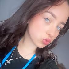 Caitlin Carr in people