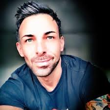 christine gray (@chris2710)