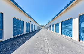 Hours may change under current circumstances Golden State Storage Big Bear 720 W North Shore Dr Big Bear City Ca Storagefront Com