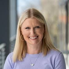 Christine Coon's Instagram, Twitter & Facebook