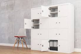 Abschliessbare Kallax Tur So Sparst Du Dir Den Teuren Buroschrank Kallax Turen Buroschranke Ikea Kallax Regal