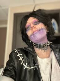 Out of curiosity, what are some of you bringing for guests to sign this  year? I'm probably going to bring my copy of Cowboy Bebop: The movie for  Steve Blum to sign.