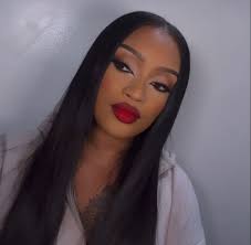 I want some new friends fr . It's just so hard to find genuine females  nowadays 💕