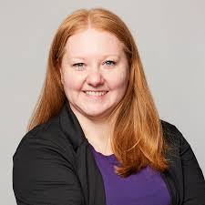 Stephanie Loch's Instagram, Twitter & Facebook