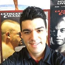 Derek Cruz's Instagram, Twitter & Facebook