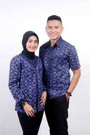 Alibaba.com offers 1,028 model model kebaya modern products. Jual Batik Couple Atasan Model Baru Supplier Baju Batik Facebook