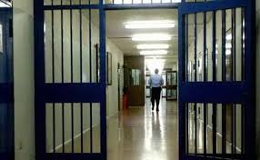 A barcellona pozzo di gotto, in zona centralissima, su strada ad intenso traffico e passaggio pedonale, solida immobiliare propone in ven. Catturati I Due Evasi Dal Carcere Di Barcellona Pozzo Di Gotto L Unione Sarda It