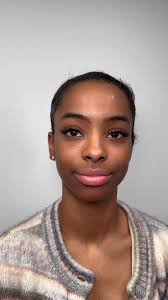 Pixie Set: Guide to Hybrid Lash Extensions