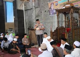 Juga lebih dikenali dengan nama masjid hijau dalam kalangan masyarakat assalamualaikum w.r.t selamat datang pengunjung web blog masjid hasanah bandar baru bangi. Kapolda Sumut Irjen Pol Drs Martuani Sormin Kunjungi Masjid Al Hasanah Helvetia Medan