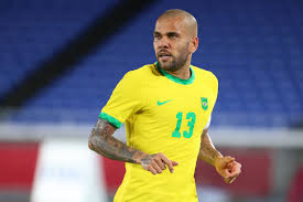 Former juventus defender dani alves says the season he spent in turin was the 'worst one' of his career. I Tgm69ep2 Ctm
