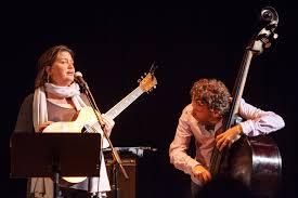 Rebecca Martin's Voice Leaps Between Genres - The New York Times