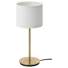 Ringsta Skaftet Tischleuchte Weiss Messing Ikea Deutschland In 2020 Weisse Tischlampe Lampentisch Lampe