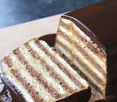 Schnelle 15 Minuten Karamellcremetorte Ohne Backen Top Rezepte De Rezept Kuchen Ohne Backen Kuchen Und Torten Kuchen Rezepte Einfach