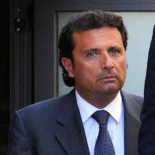 The captain is expected to appeal against the verdict. Schettino Bekommt 26 000 Euro Erstattet Welt