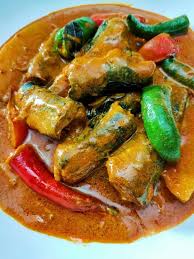 Orang kata sardin ni ibarat makanan yang paling munasabah untuk dinikmati ketika sedang 'sesak'. Resepi Kari Sardin Kentang Layan Habis Bila Dimakan Dengan Roti Paratha Rasaflix