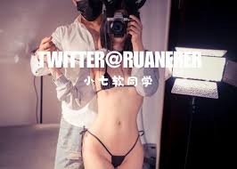 圣喆on X: 在日本章鱼代表什么最近拍的照片在研究如何将男人拍的情色而不色情至于成片会不会达到预期