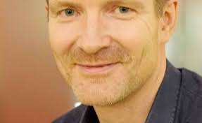 Overlægen der ser omskæring af drenge som udtryk for al verdens ondskab