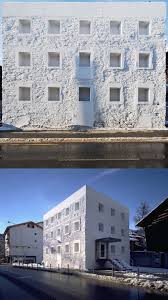 Pin Von Stef B Auf Pozen In 2020 Architektur Steinfassade Gelbe Hauser