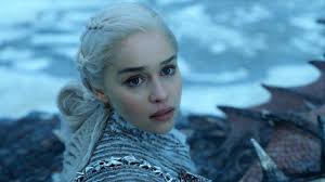 Wegen zwei Aneurysmen: Emilia Clarke dachte wegen des Game of  Thrones-Drehs, sie muss sterben