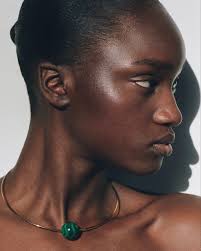 When it comes to bridal in 2021, a lot has changed—but two things are  certain: Small is cool, and petite is chic. In our latest feature, we  highlight seven real brides who