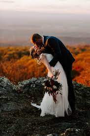 Blue Ridge Mountains Wedding Sunset Wedding Wedding Venues In Virginia Mountain Wedding Venues