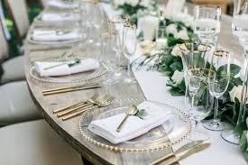 Inside Weddings Gold Charger Plates Wedding Charger Plates Wedding Wedding Reception Tables