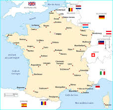 La densité de population du departement du lot est de 32,50 habitants par km². La France