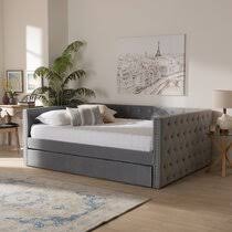 Hillsdale furniture jamie tufted upholstered daybed. Queen Velvet Daybeds You Ll Love In 2021 Wayfair