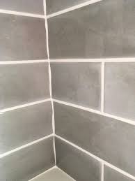 Backsplash tile can be a focal point to draw the eye or a backdrop to feature accent pieces. How To Caulk Uneven Gap In Corner Of Kitchen Backsplash Home Improvement Stack Exchange