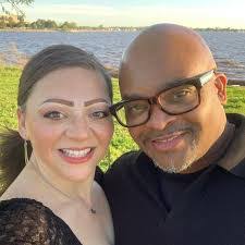 Pamela Gilmore's Instagram, Twitter & Facebook