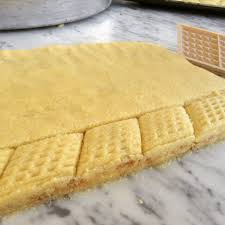 Makrout Aux Amandes Cuisson Au Four مقروط الكوشة Le Blog De Lacuisinelouisa Makrout Au Four Cuisson Au Four Makrout