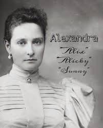 𝐧𝐢𝐜𝐤𝐧𝐚𝐦𝐞𝐬 𝐨𝐟 𝐭𝐡𝐞 𝐫𝐨𝐦𝐚𝐧𝐨𝐯𝐬 💌 tsar nicholas ii was  mainly referred to as “nicky” by his friends and relatives for his entire  life. in many of his letters and photographs that were