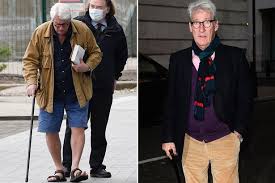 Jeremy is now also a part of the parkinson's community made up of 145,000. Jeremy Paxman Looks Frail As He Uses Walking Stick After Breaking Ribs In Horror Fall Mirror Online